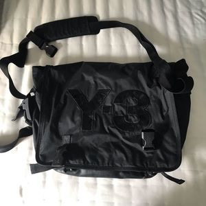 Cross body bag y-3